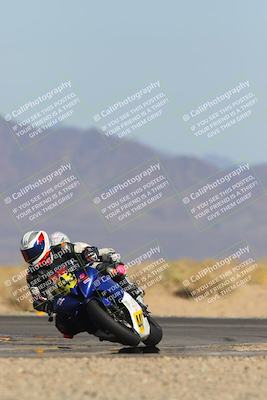 media/Mar-22-2025-CVMA (Sat) [[462c0ffedb]]/Race 13-Amateur Supersport Middleweight/